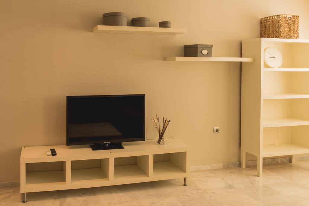 Ab Apartamentos Reding Малага Экстерьер фото